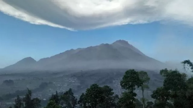 Warga Dihimbau Tak Panik Dengan Kondisi Gunung Merapi - GenPI.co
