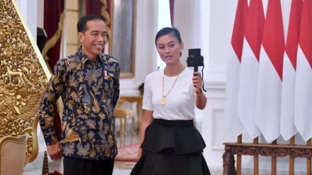 Agnez Mo Bertemu Presiden Jokowi, Inilah yang Dibahasnya... - GenPI.co