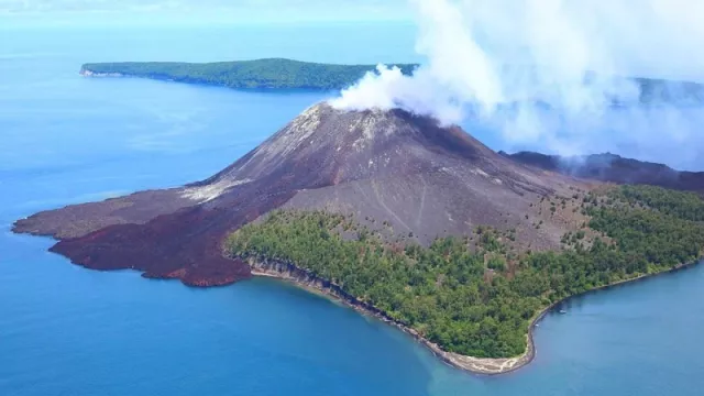 Mengenang Meletusnya Gunung Krakatau, Datang ke Festival Ini - GenPI.co