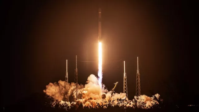 Keren Satelit Nusantara 1 Meluncur ke Angkasa Dengan Roket SpaceX - GenPI.co