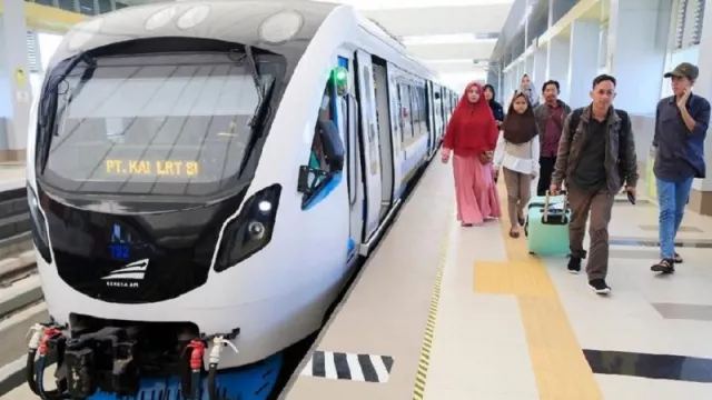 LRT Palembang Resmi Terintegrasi Trasportasi Umum Lainnya - GenPI.co