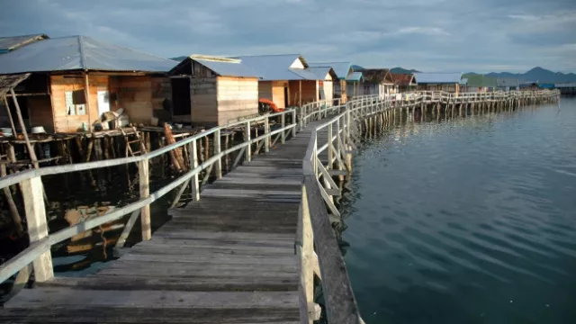 Pariwisata Hidupkan Ekonomi Ojek Laut Torosiaje - GenPI.co