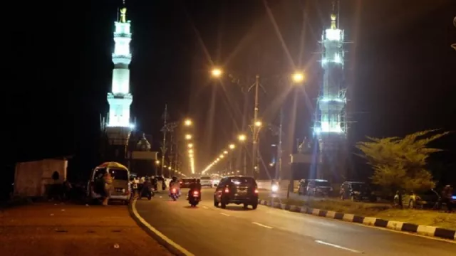 Lari Malam Hari Sambil Menikmati Pemandangan Tanjungpinang - GenPI.co