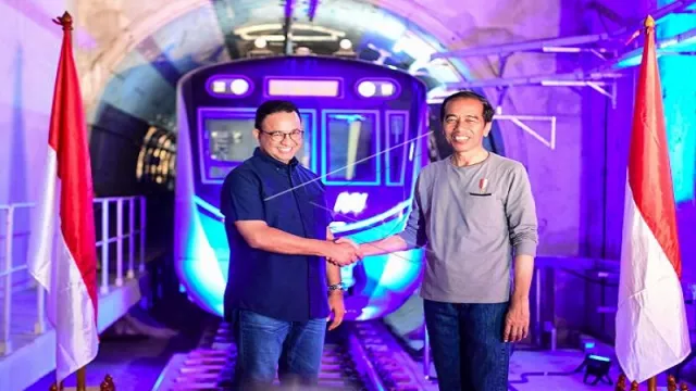 Jokowi: MRT Resmi Beroperasi Pertama di Indonesia - GenPI.co