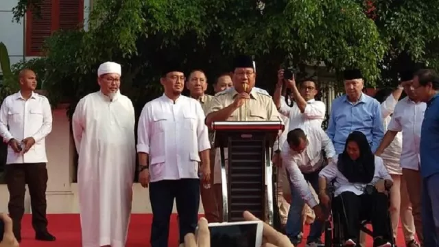 Kemana Sandiaga Saat Prabowo Berpidato? - GenPI.co