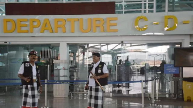 Kebakaran Bandara Ngurah Rai Bali, Penerbangan Berjalan Normal - GenPI.co