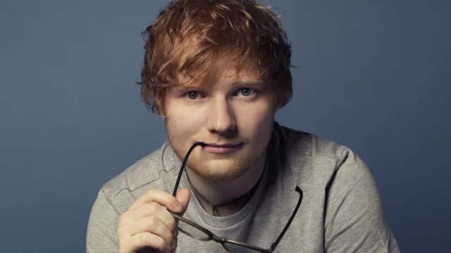 Konser di Jakarta, Ed Sheeran akan Disuguhi Es Campur - GenPI.co