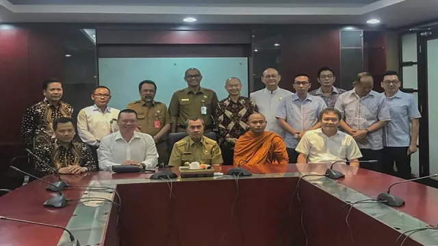 Riau Jadi Tuan Rumah Peringatan Hari Waisak Nasional 2019 - GenPI.co