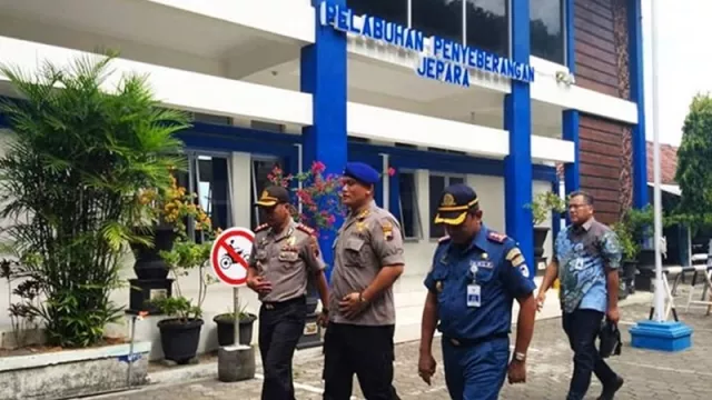 Jelang Arus Mudik, Dirpolairud Jateng Cek Dermaga Kartini Jepara - GenPI.co