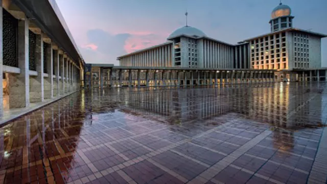 Pertama Kali Direnovasi Sejak 1978, Ini Fakta Masjid Istiqlal - GenPI.co