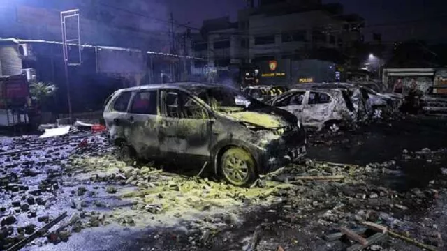 Mobil Terbakar Kerusuhan 22 Mei, Diganti Asuransi Nggak Ya? - GenPI.co
