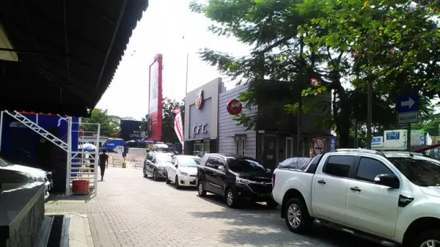 Tol Jakarta Cikampek Ramai Lancar - GenPI.co