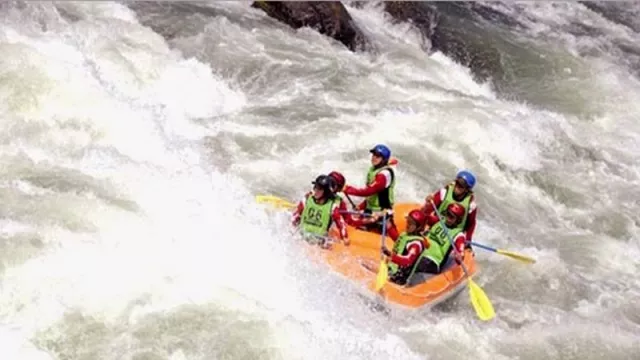 Libur Lebaran, Yuk Uji Adrenalin Rafting di Sungai Asahan - GenPI.co