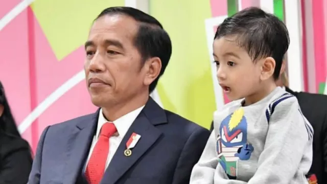 Begini Gaya Lucu Cucu Jokowi Jawab Pertanyaan dari Jurnalis - GenPI.co