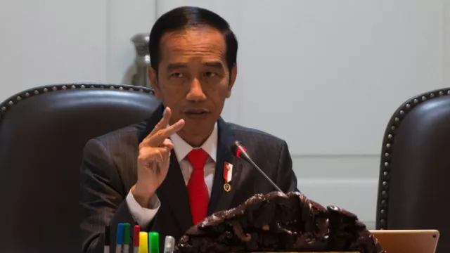 Presiden Jokowi Ngaku Tak Pernah Tawarkan Kursi Menteri - GenPI.co