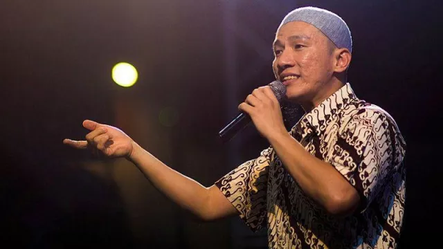 Disebut Batal, Ustaz Felix Siauw Hadir di Masjid Balai Kota - GenPI.co