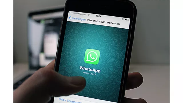Fitur Baru WhatsApp: Bisa Sebar Status ke Sosmed Lain - GenPI.co