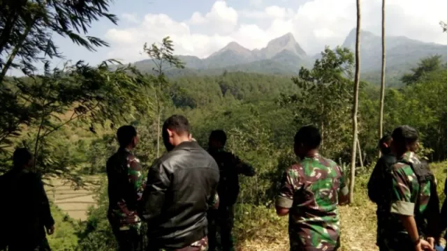 SAR Nyerah, Kodim 0822 - Polres Cari Pendaki Hilang di Bondowoso - GenPI.co