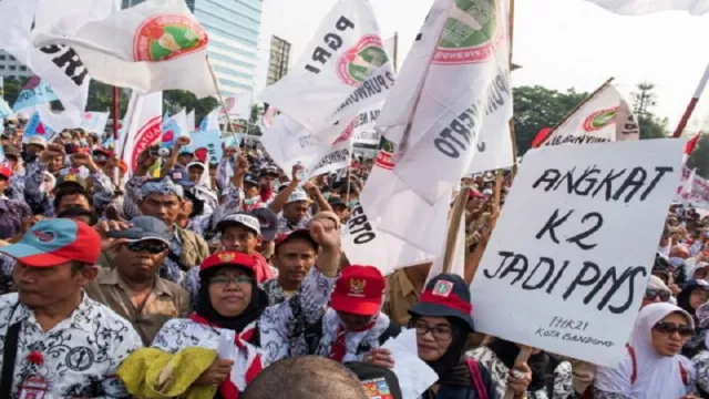 Honorer K2 Pendukung Prabowo-Sandi Jangan Harap Lolos Semua CPNS - GenPI.co