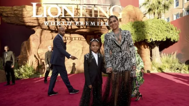 Hadiri Premier Film, Beyonce dan Anaknya Bak Perhiasan Berjalan - GenPI.co
