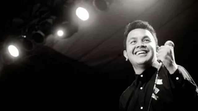 Di Konser ini, Penonton Diajak Intim dengan Tulus - GenPI.co