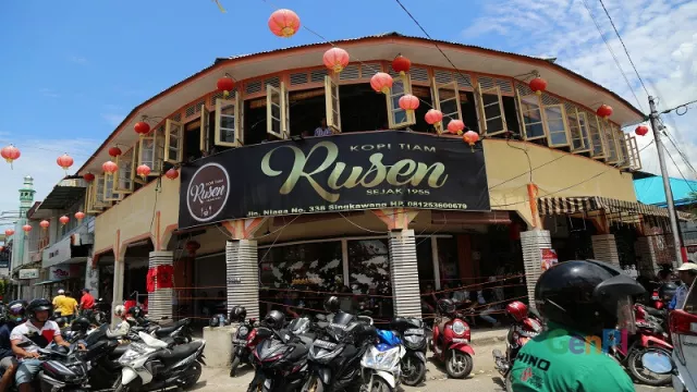 Rusen, Kedai Kopi Tertua di Singkawang - GenPI.co