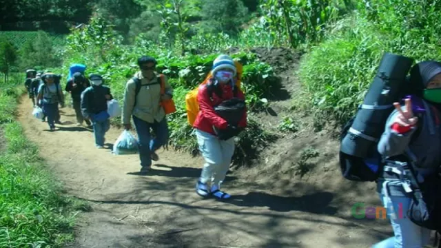 Mendaki Gunung Bermanfaat Bagi Kesehatan - GenPI.co