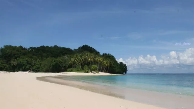 Sorong Papua Miliki 4 Destinasi Alam Menakjubkan - GenPI.co