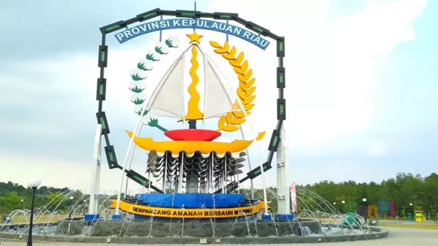 Tugu Provinsi Kepri, Ikon Baru Tanjungpinang - GenPI.co