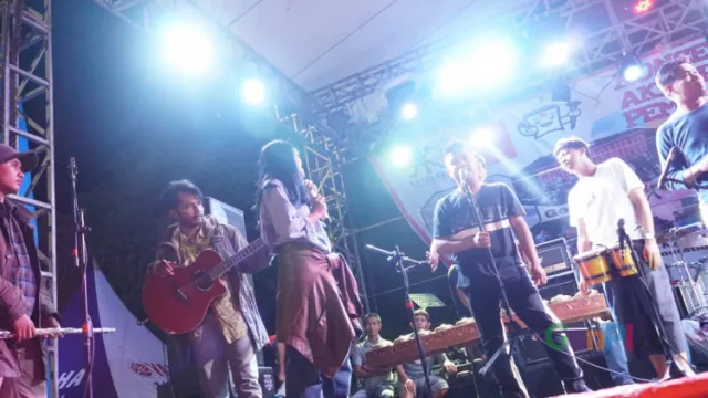 Lewat Konser Akbar, Millennial Batusangkar Diajak Mencoblos - GenPI.co
