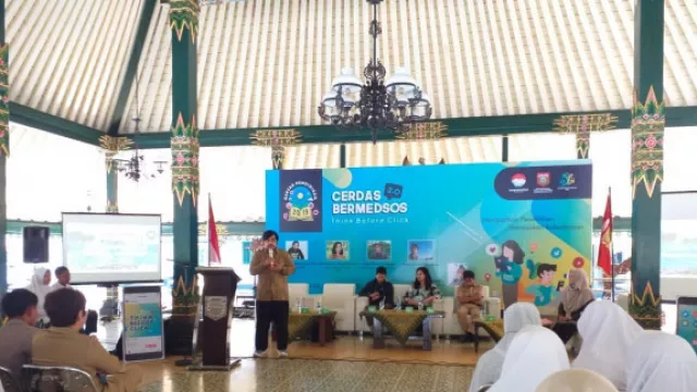 Literasi Digital, Kebutuhan bagi Pendidik dan Peserta Didik - GenPI.co