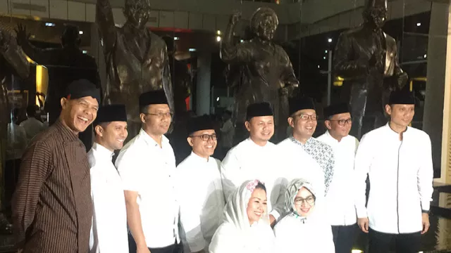 Ridwan Kamil dan 8 Kepala Daerah Sebarkan Energi Positif di Bogor - GenPI.co