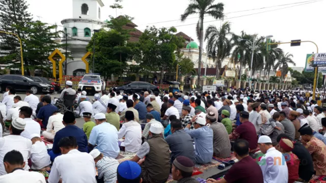 Menikmati Sejarah dan Idul Fitri di Masjid Baiturrahim Gorontalo - GenPI.co