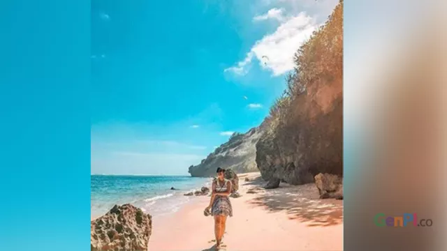 Pantai Gunung Payuh, Sensasi Pantai Privat di Desa Kutuh, Bali - GenPI.co