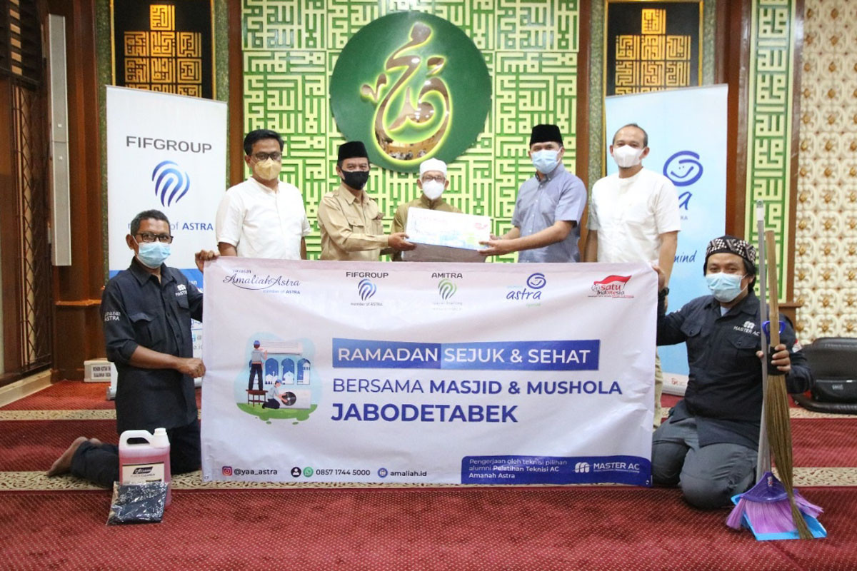 Grup Astra Bersih-Bersih Masjid dan Musala, Ramadan Sejuk, Sehat