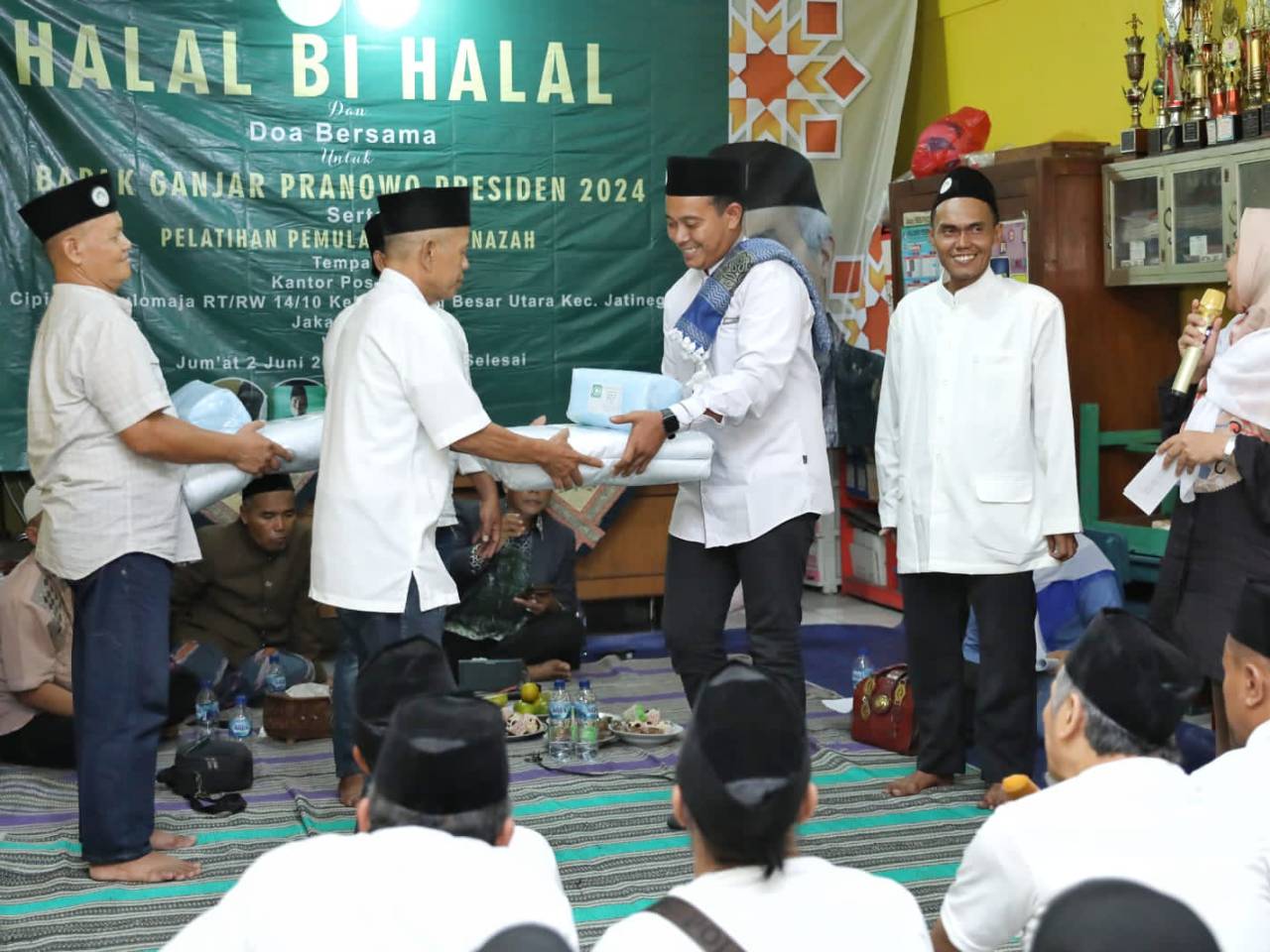 Aksi Berkelas Santri Dukung Ganjar Edukasi Warga Soal Pemulasaraan Jenazah Genpi Co