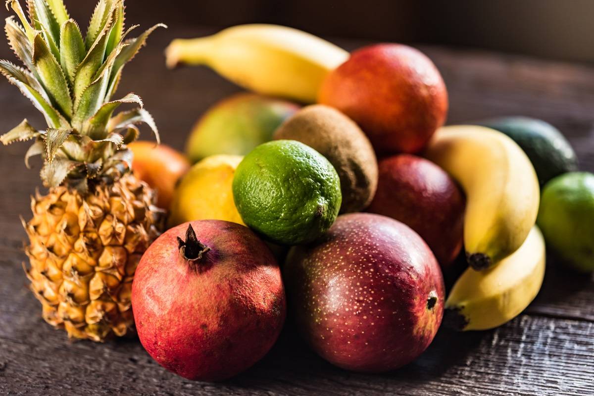 Makan Buah Bisa Bantu Menurunkan Berat Badan, Rahasia Langsing Alami