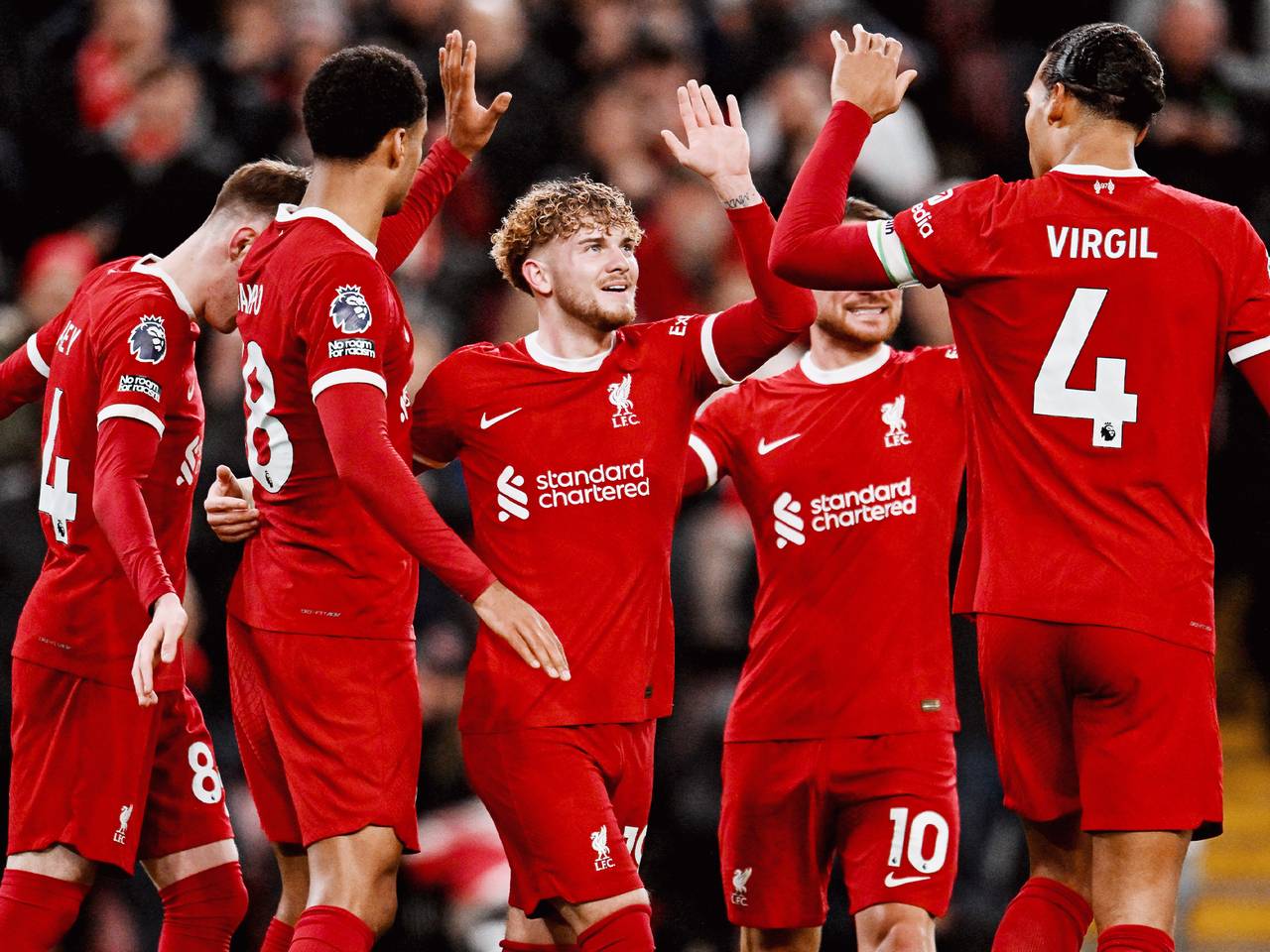 Bantai Luton Town Jadi Bukti Liverpool Adalah Monster - GenPI.co