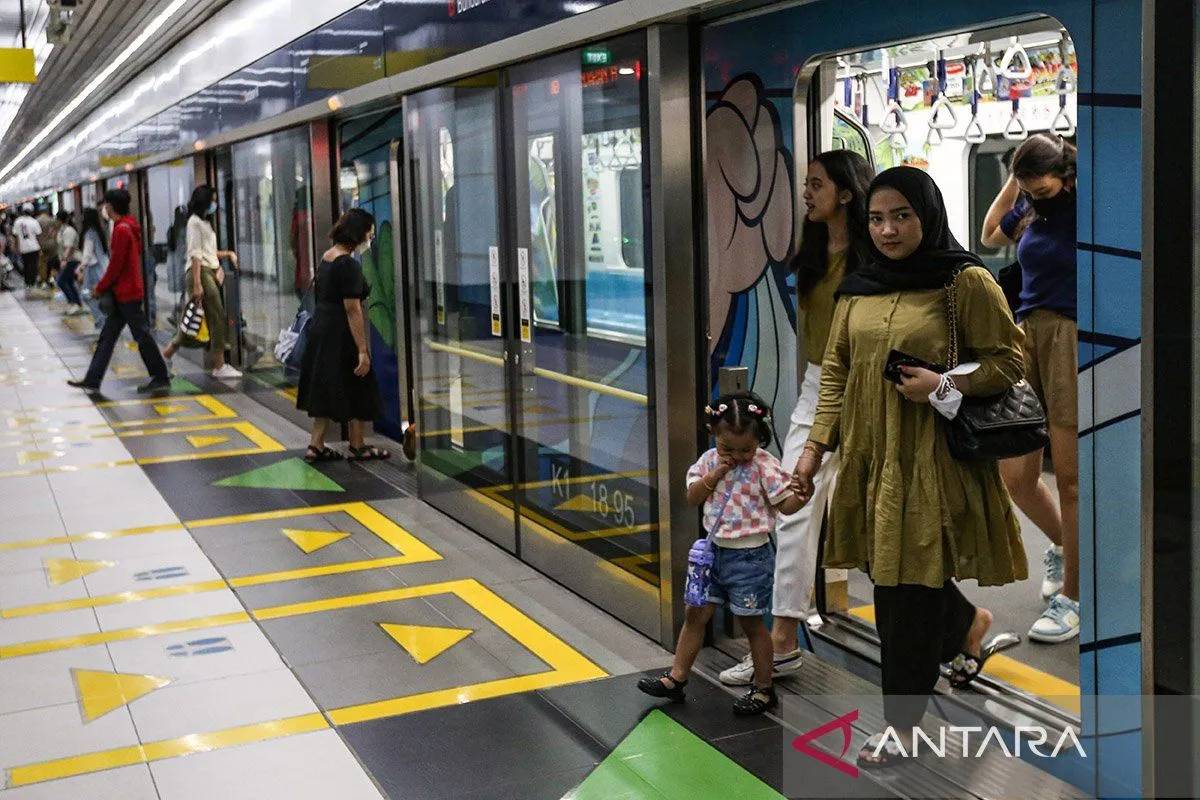 Malam Tahun Baru, Tarif MRT Jakarta Cuma Rp1 dan Beroperasi hingga Dini Hari