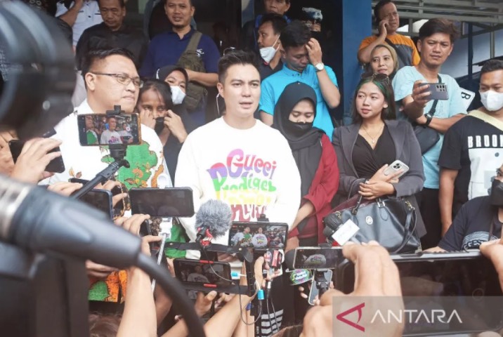 Jalani Sidang Cerai, Baim Wong Bawa Banyak Bukti