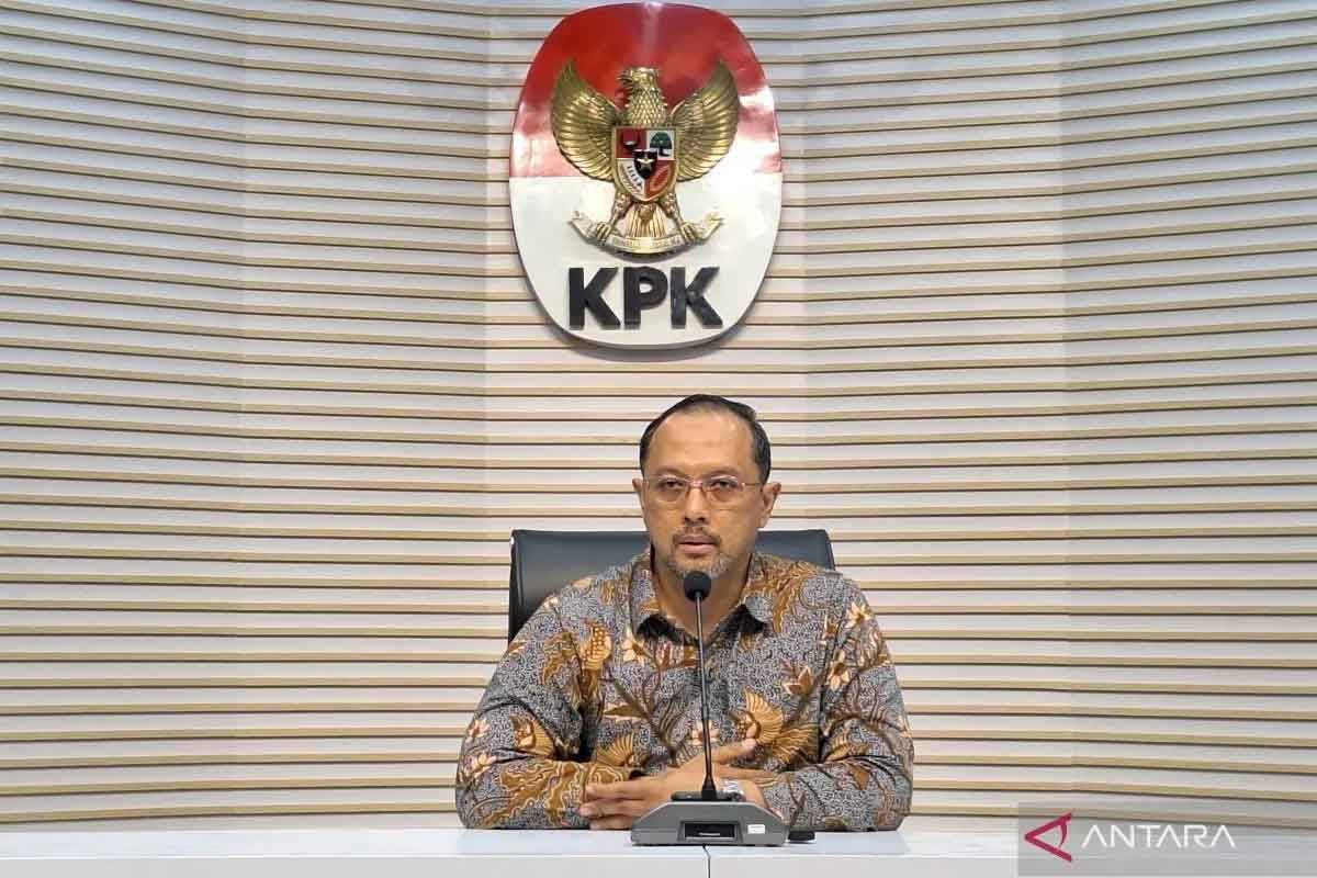 KPK Geledah 13 Lokasi Terkait Kasus Dugaan Korupsi Gubernur Bengkulu