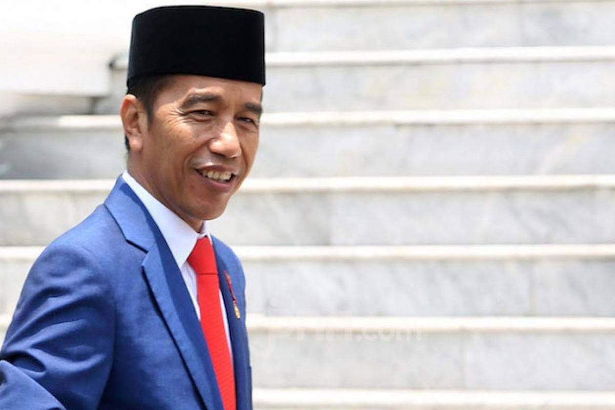 Dampingi Ahmad Luthfi Kampanye di Pilkada Jawa Tengah, Jokowi: Kami Teman Lama