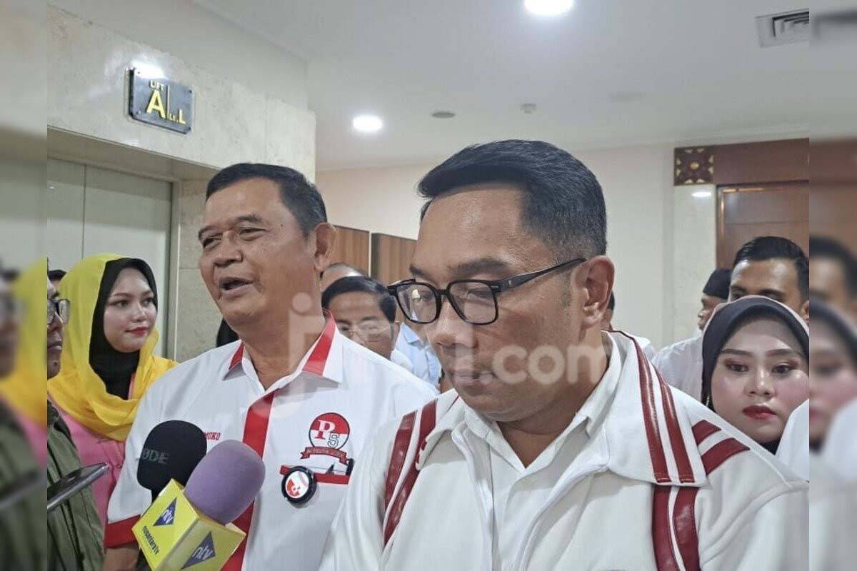 Tantang Ridwan Kamil Pakai Baju Persija, Jakmania: Kan Mau Jadi Gubernur