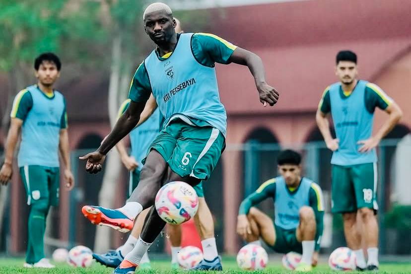 Jeda Liga 1 Persebaya Surabaya Tetap Latihan, Munster: Tidak Ada Libur!