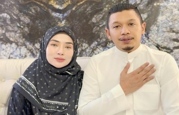 Berangkatkan Isa Zega Umrah, Shella Saukia Minta Maaf