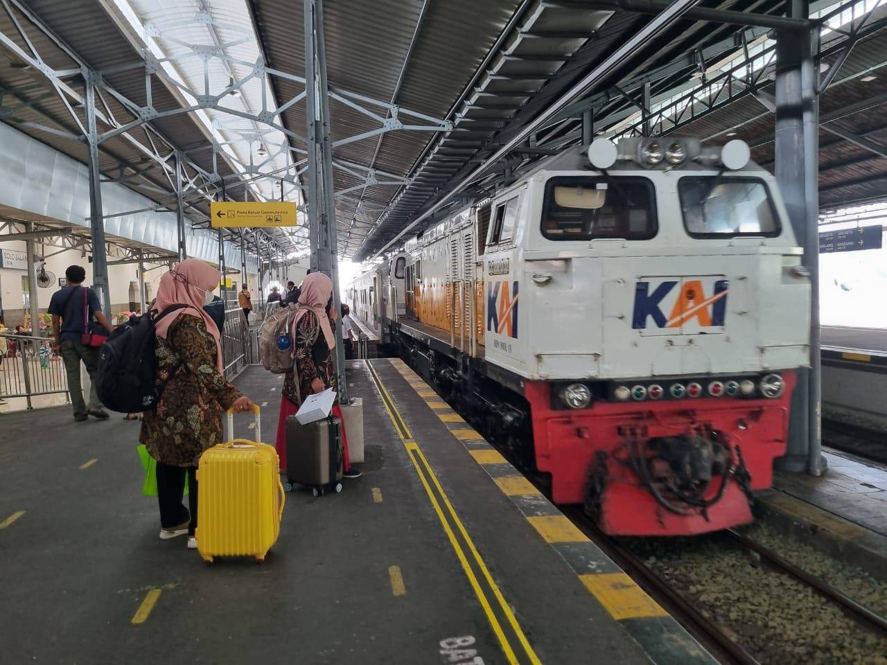 1 Juta Penumpang Naik Turun di Stasiun Daop 6, Stasiun Yogyakarta Paling Banyak