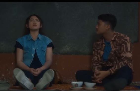 Review Film Indonesia: Ambyar Mak Byar Angkat Kisah Cinta Beda Kasta