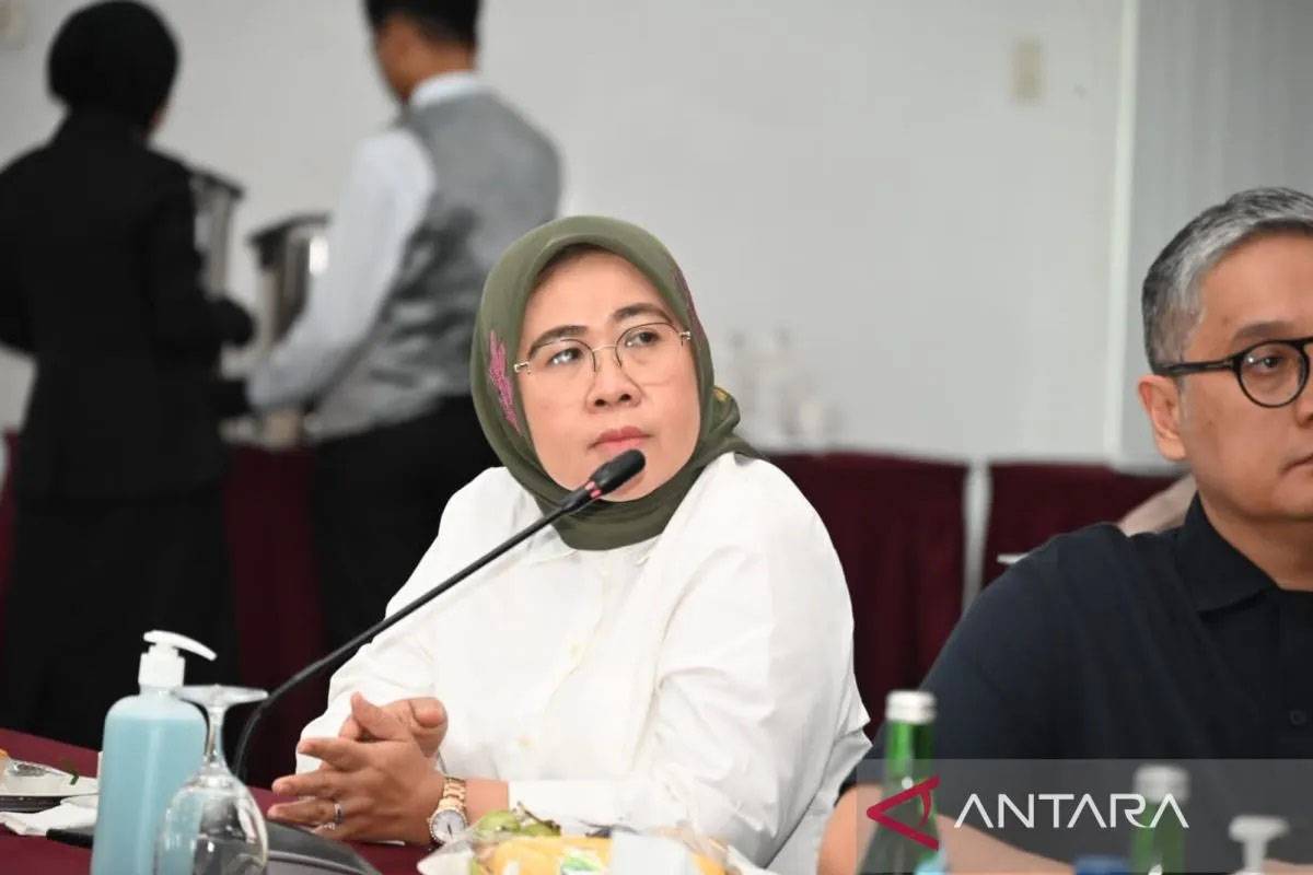 DPR RI Desak Kemenpar Evaluasi Industri Pariwisata di Bali