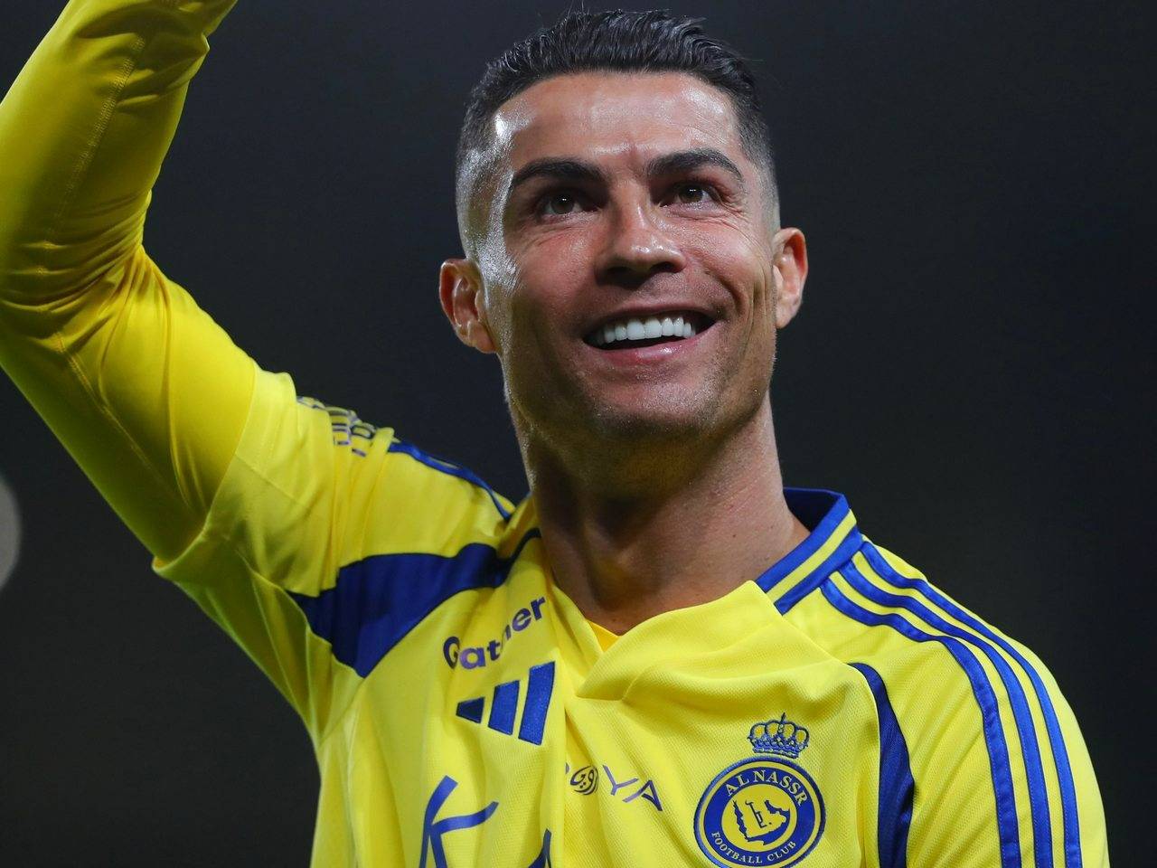 Gaji Selangit! Cristiano Ronaldo Kembali Jadi Atlet dengan Bayaran Tertinggi 2024