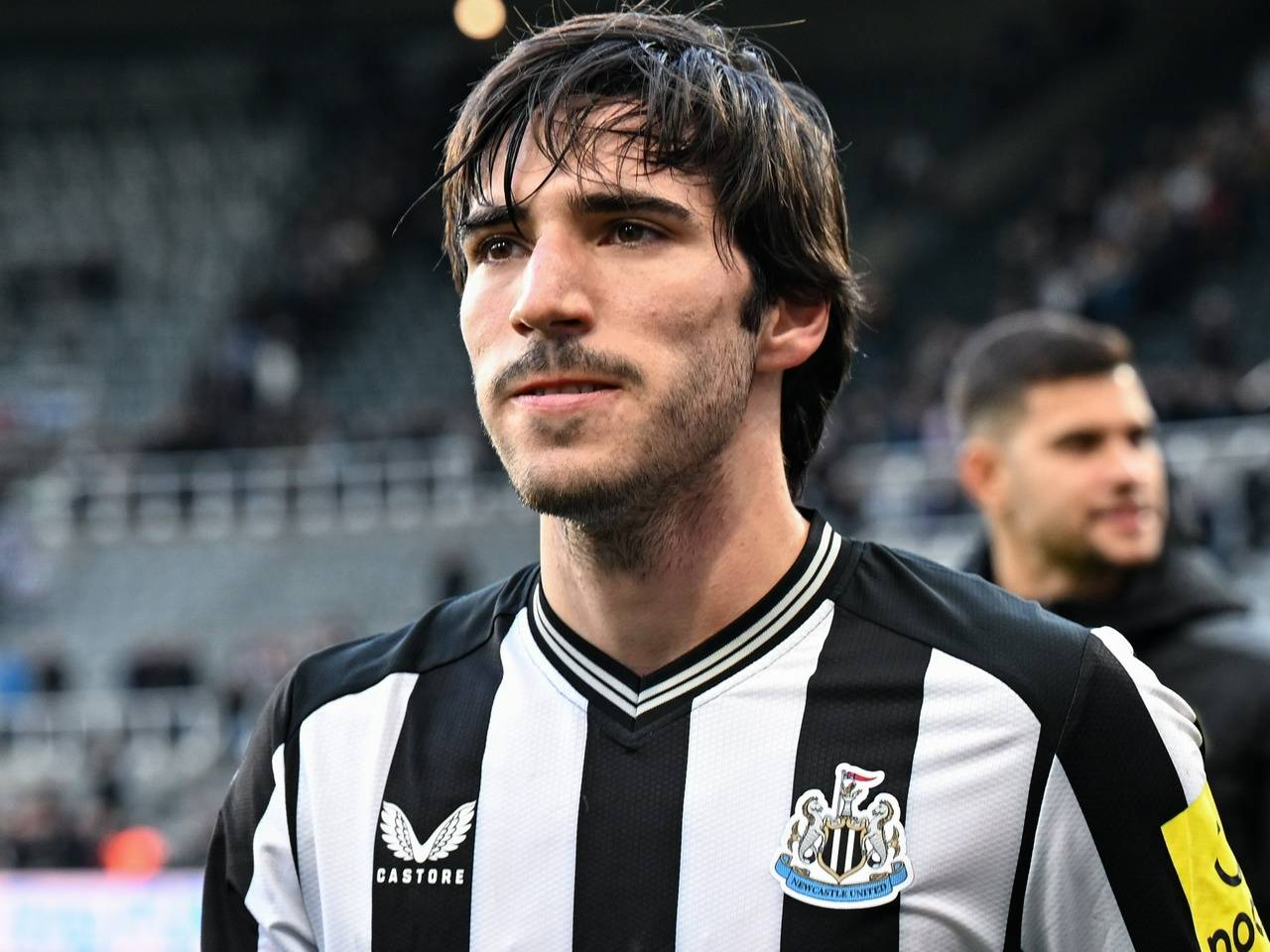 Diincar Juventus, Sandro Tonali Tidak Akan Pulang ke Italia